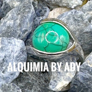 Green turquoise western Victorian silver gem ring